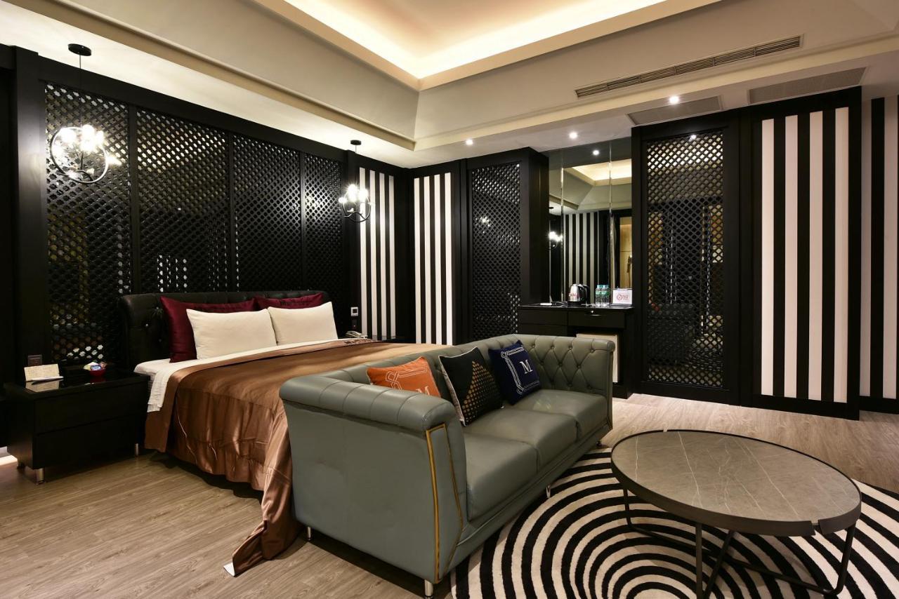 Venice Motel Taichung Exterior foto