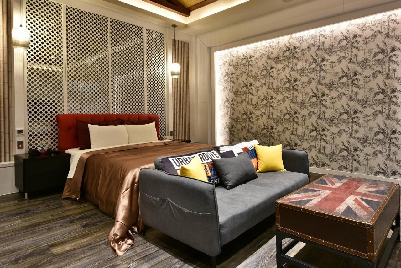 Venice Motel Taichung Exterior foto